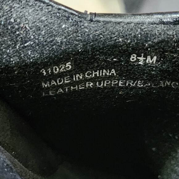 Clarks Artisan slide on shoes soft leather black sz 8.5M b39 - Picture 6 of 7